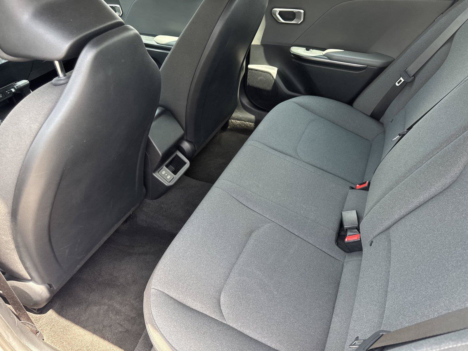 Used 2025 Kia K4 FWD image 29