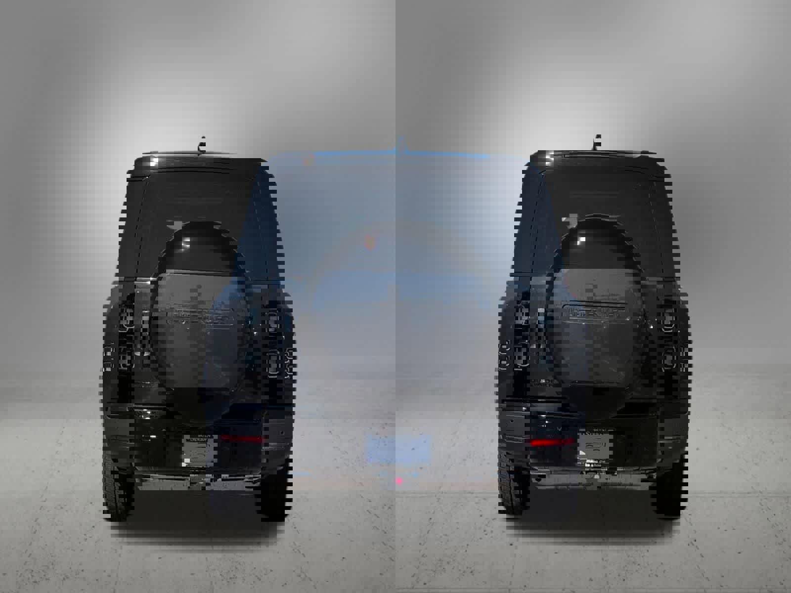 New 2026 Land Rover Defender 130 S image 5