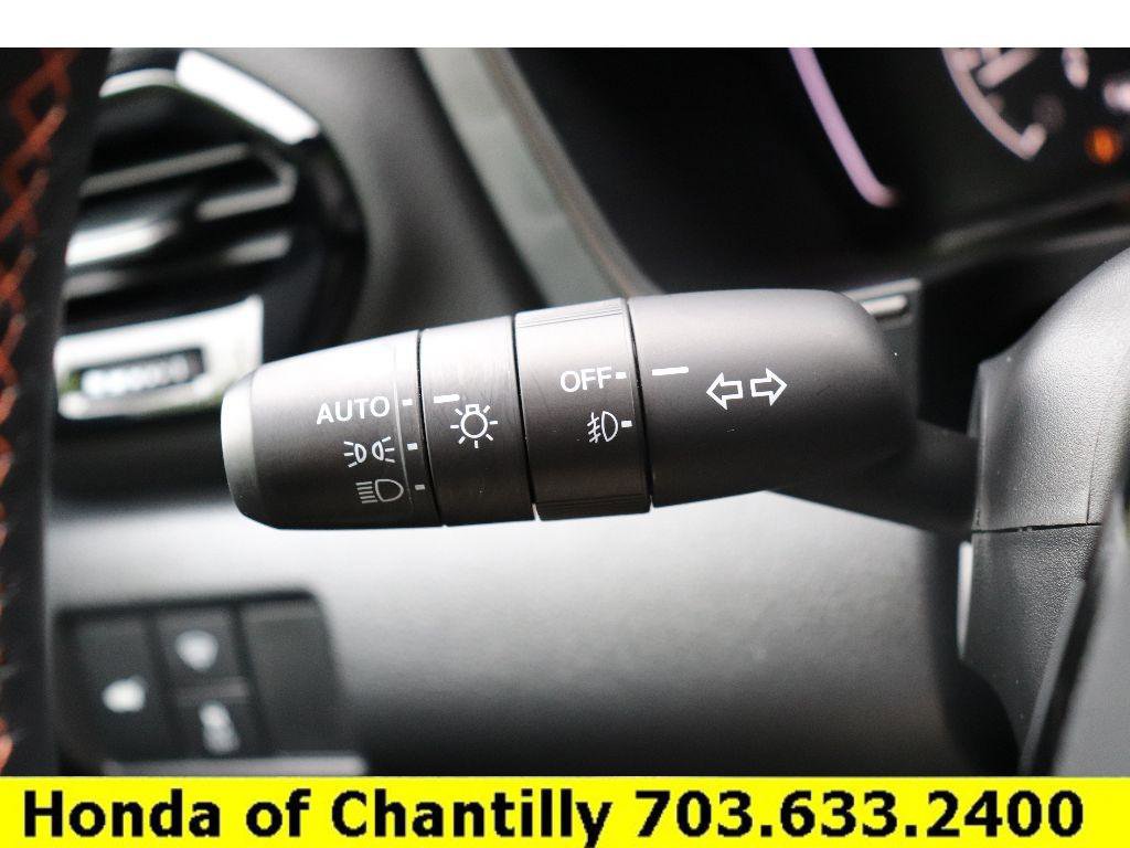 Certified 2025 Honda Pilot TrailSport image 10