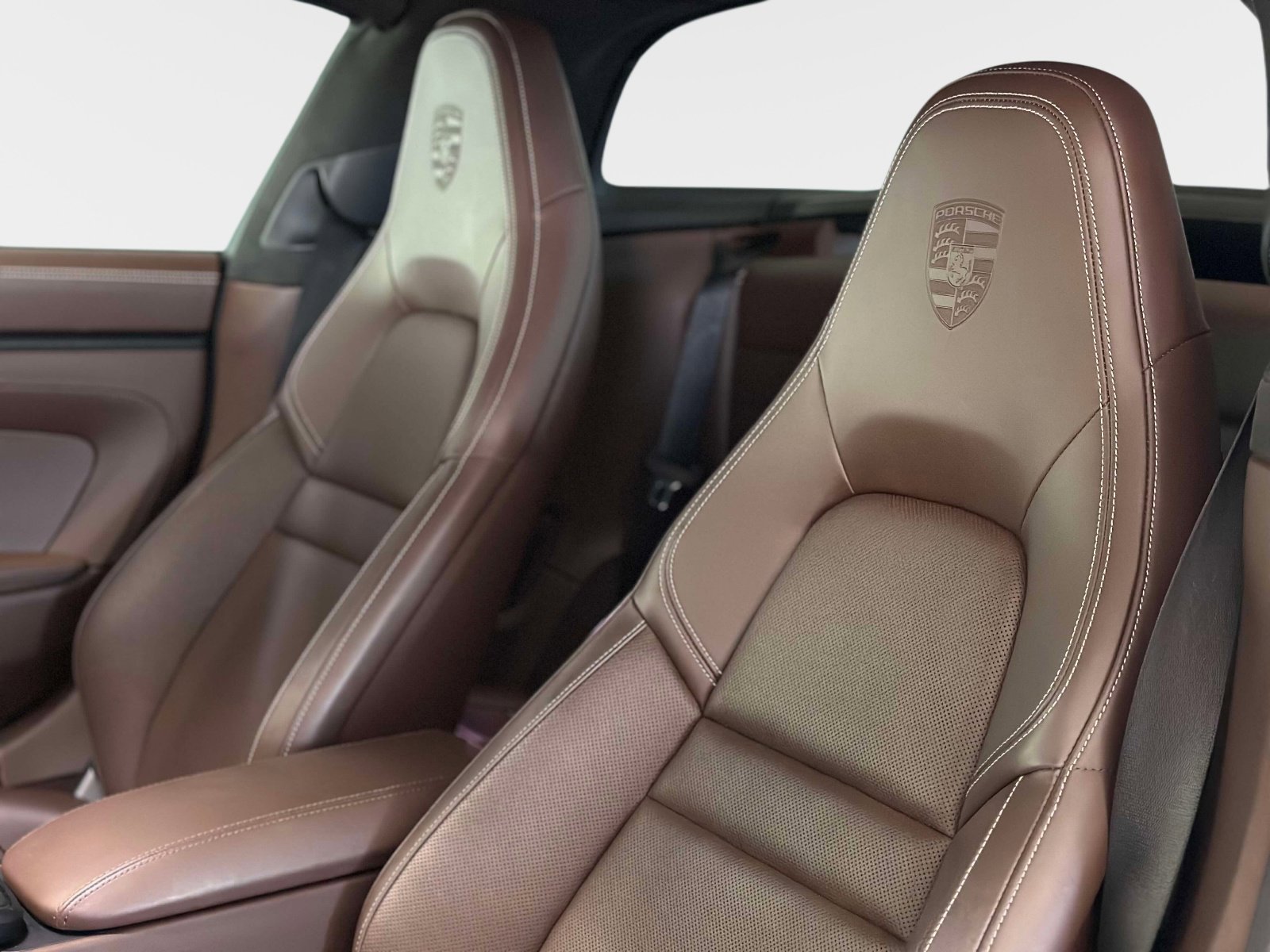 Certified 2023 Porsche 911 Targa 4 GTS image 13