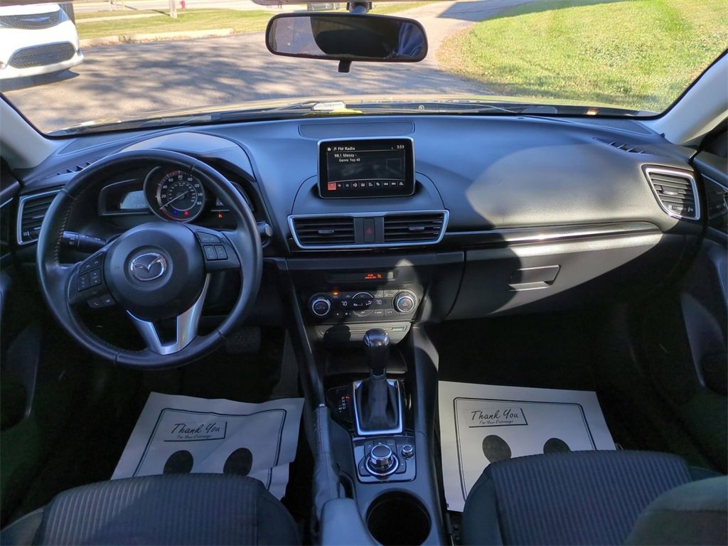 Used 2015 MAZDA MAZDA3 i Touring w/ Technology Package image 19