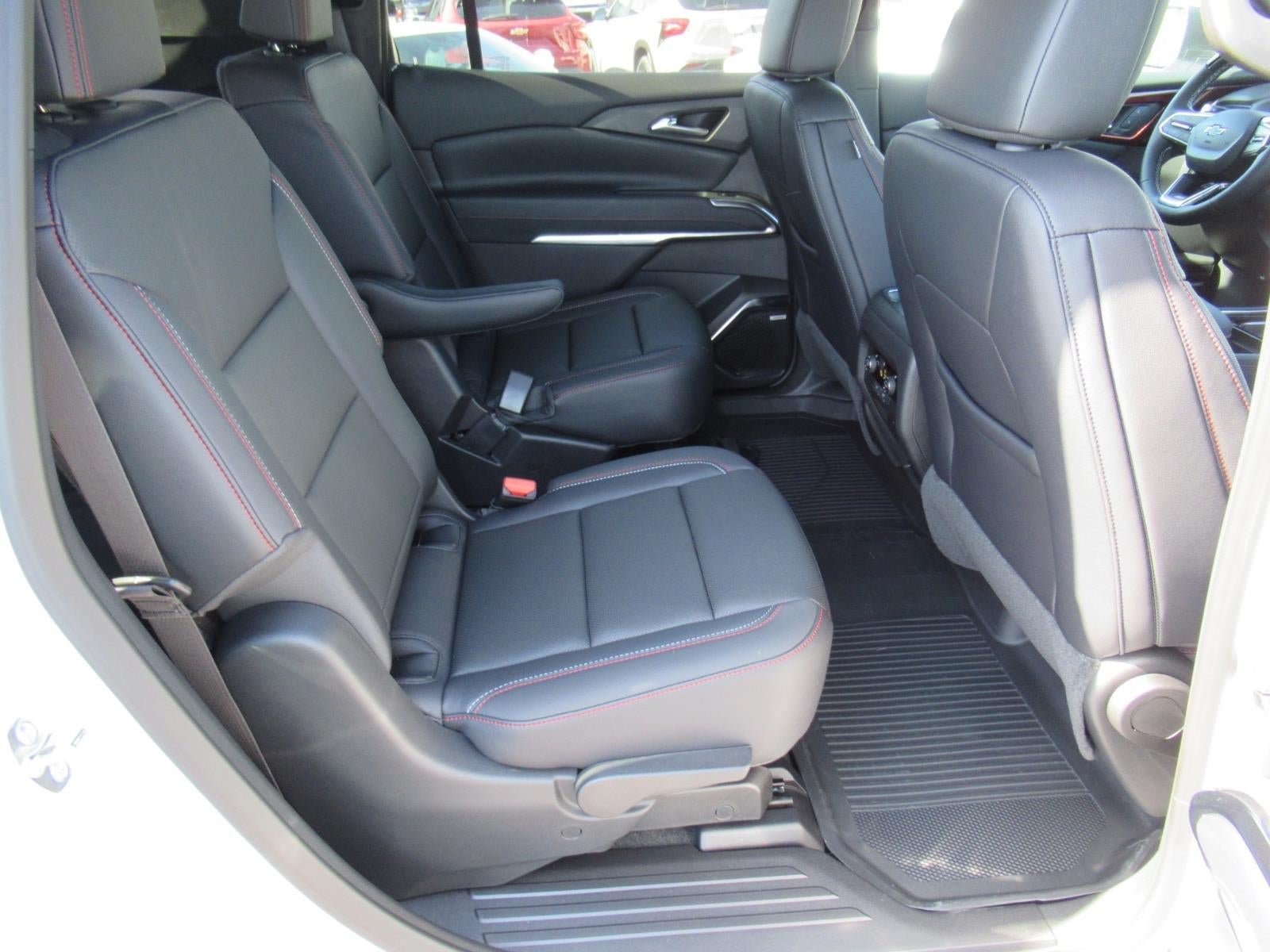 New 2026 Chevrolet Traverse Z71 w/ Enhanced Driving Package AWD/4WD image 32
