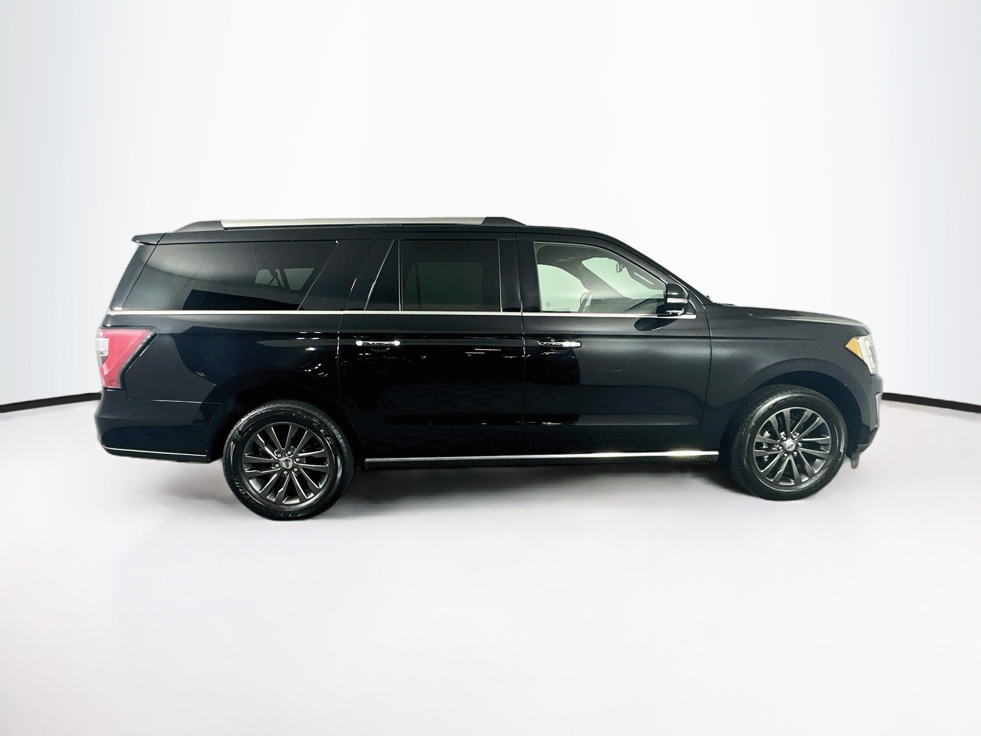 Used 2020 Ford Expedition Max Limited AWD/4WD image 10