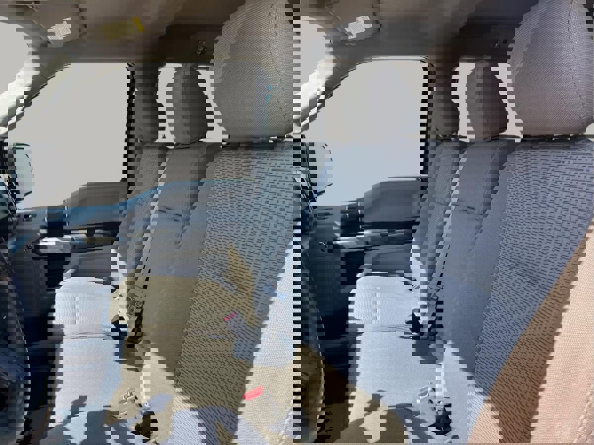 Used 2017 Ford F150 XLT w/ Trailer Tow Package image 20