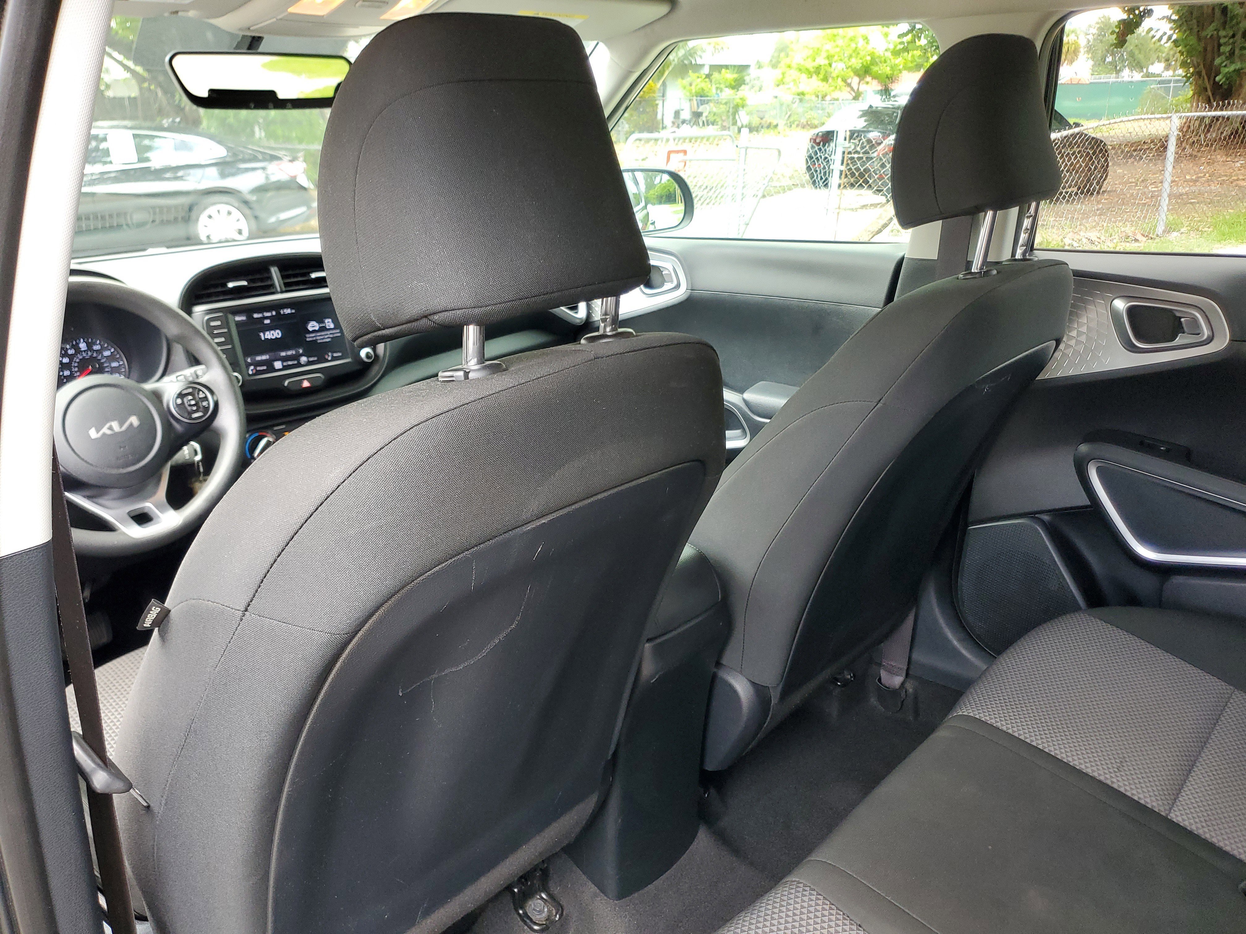 Used 2022 Kia Soul LX FWD image 11