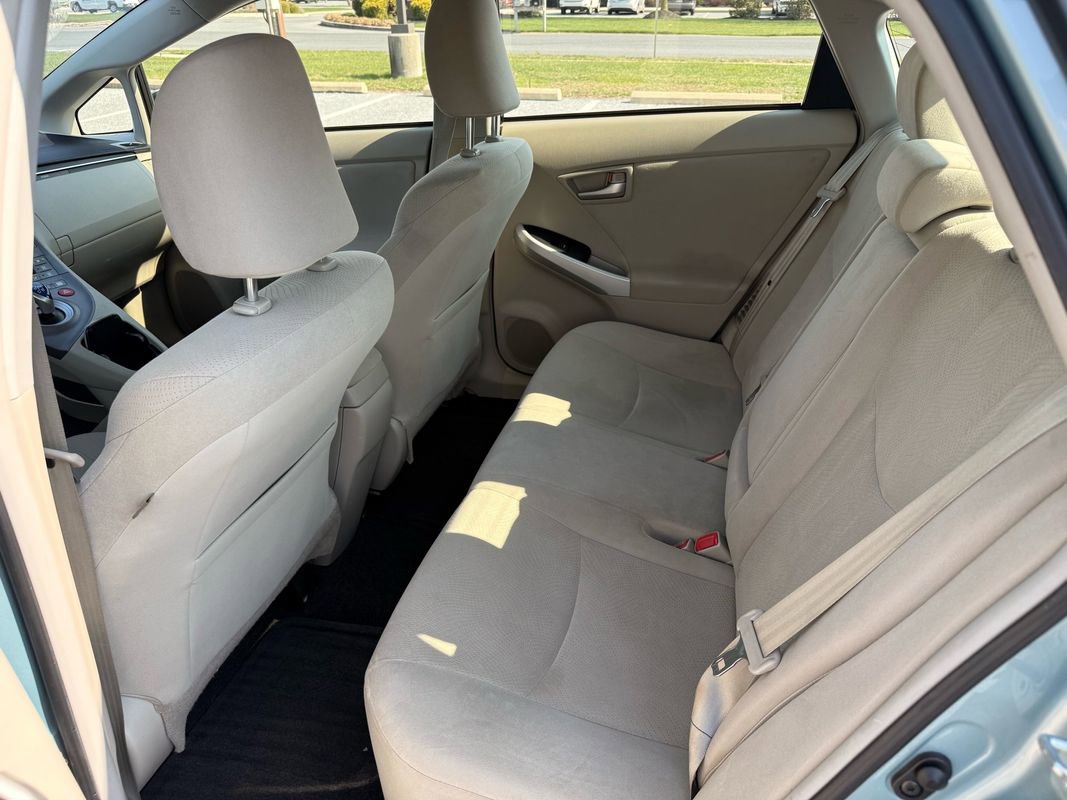 Used 2014 Toyota Prius Three image 8