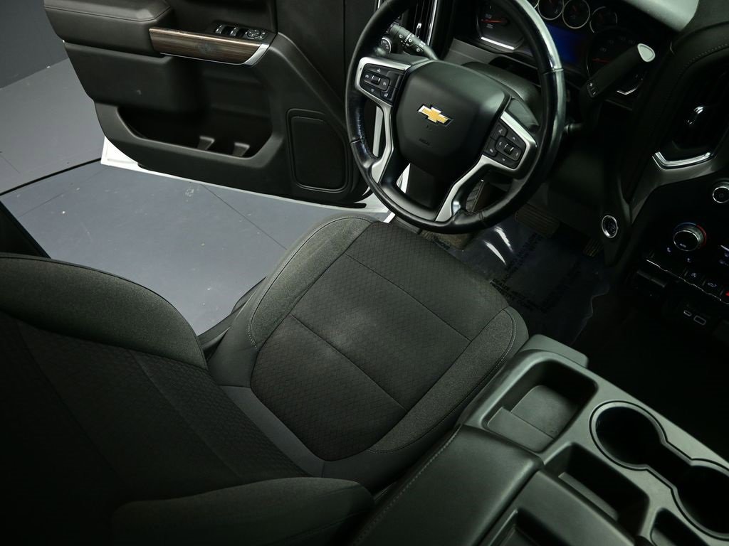 Used 2019 Chevrolet Silverado 1500 LT w/ All-Star Edition image 9