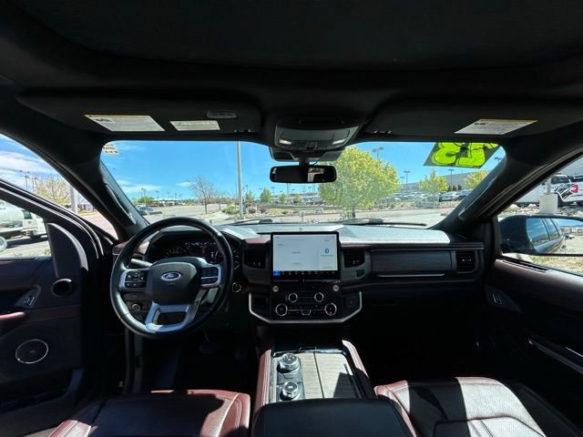 Used 2023 Ford Expedition Max Limited image 13
