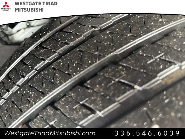 Used 2023 Jeep Grand Cherokee Overland AWD/4WD image 5