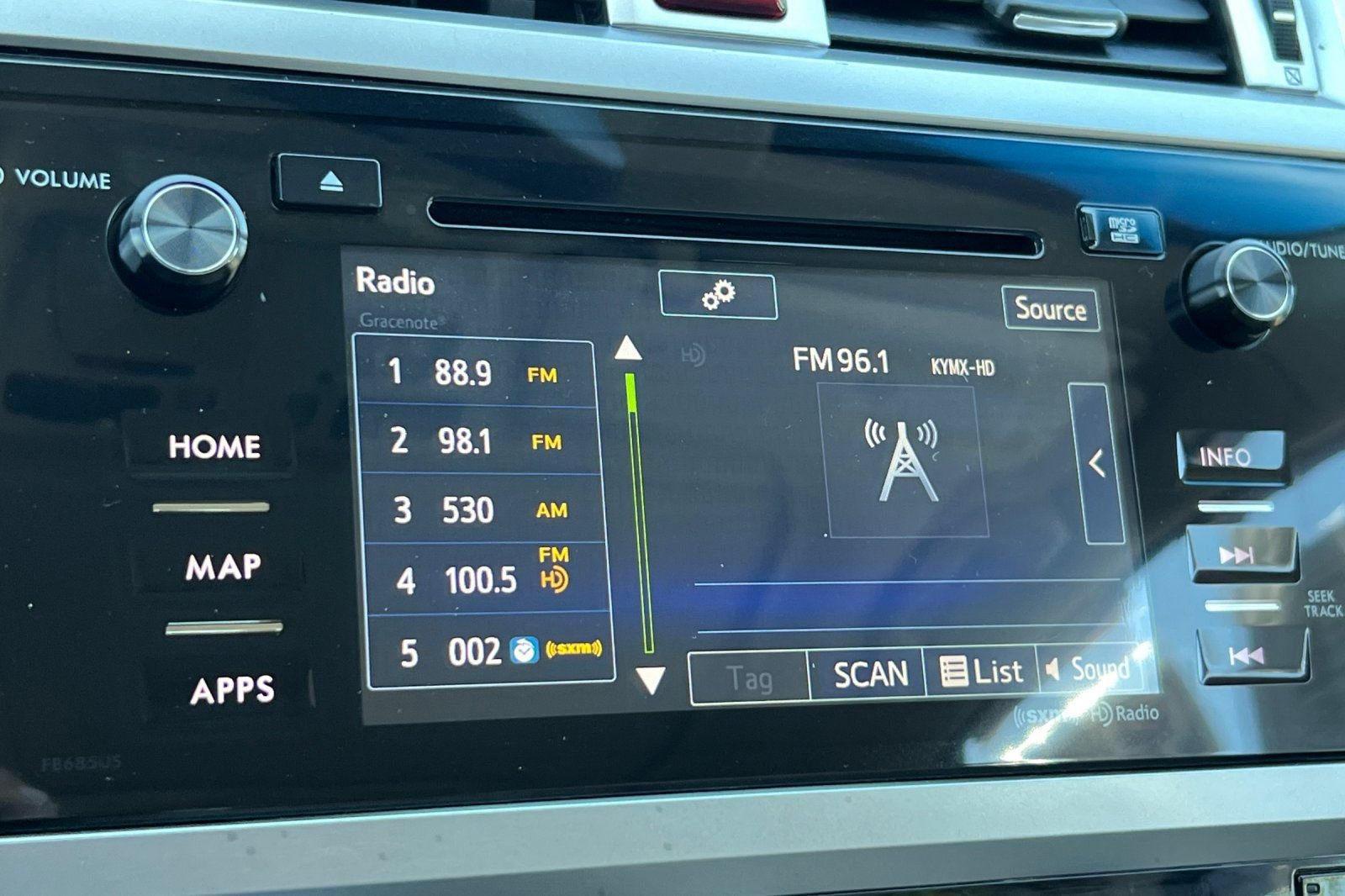 Used 2016 Subaru Outback 2.5i Premium image 18