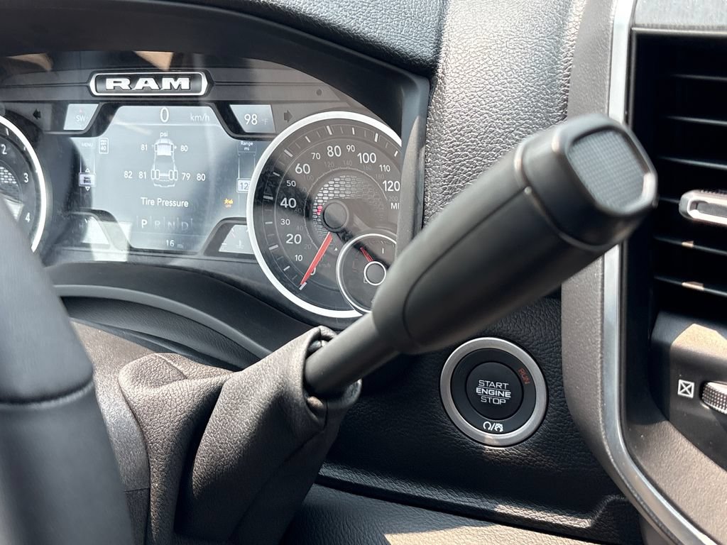 New 2026 RAM 3500 Big Horn AWD/4WD image 16