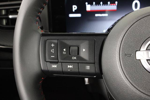 Certified 2026 Nissan Kicks SR FWD image 26