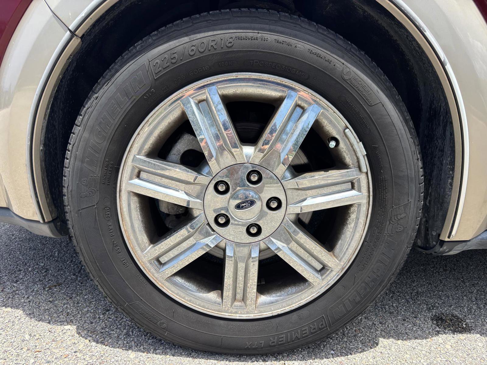 Used 2008 Ford Taurus X Eddie Bauer FWD image 33