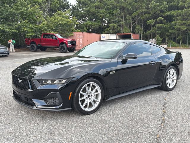 Certified 2024 Ford Mustang GT Premium RWD image 3