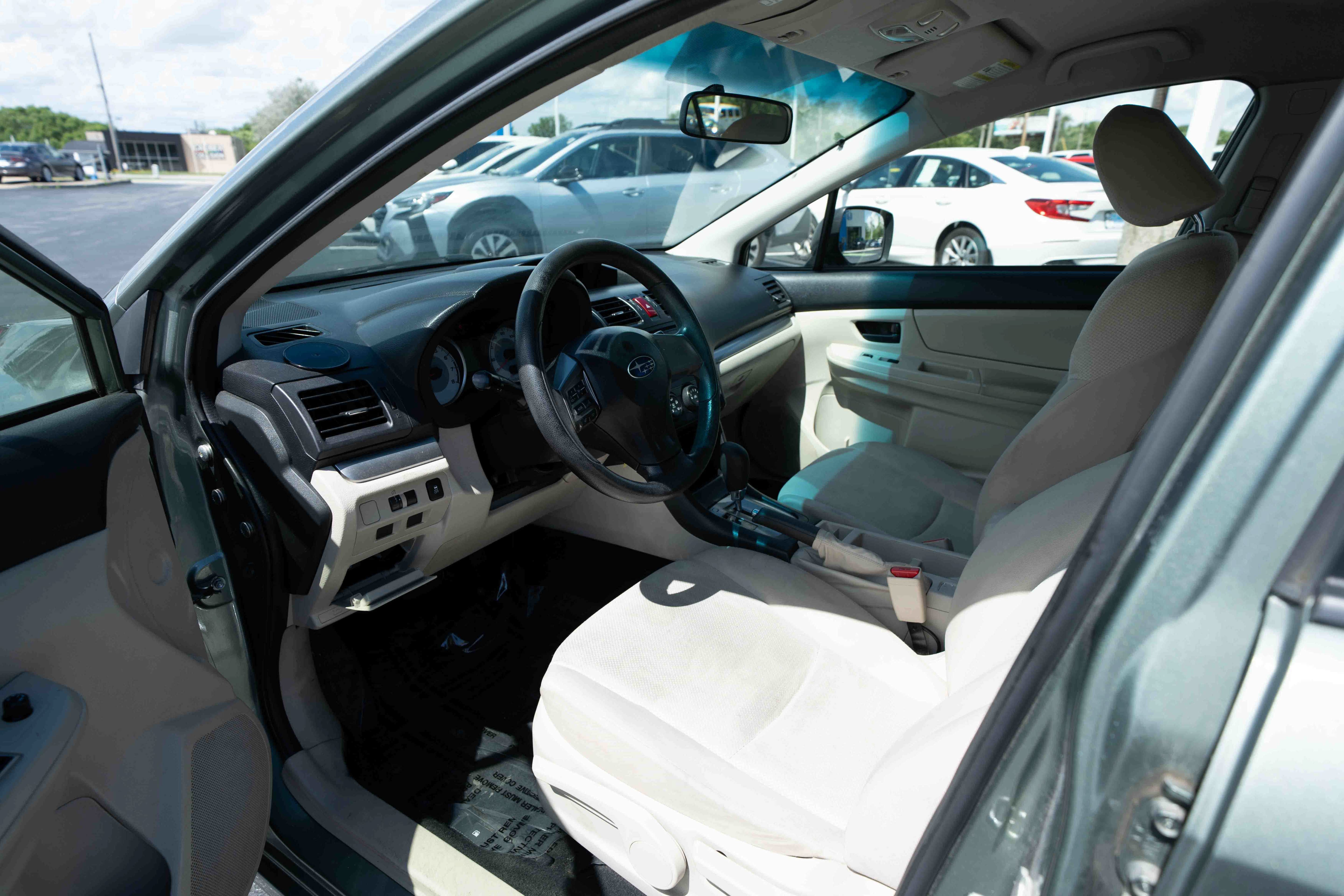 Used 2014 Subaru Impreza 2.0i AWD/4WD image 8