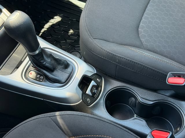 Used 2020 Jeep Compass Sport w/ Tech Group FWD image 12