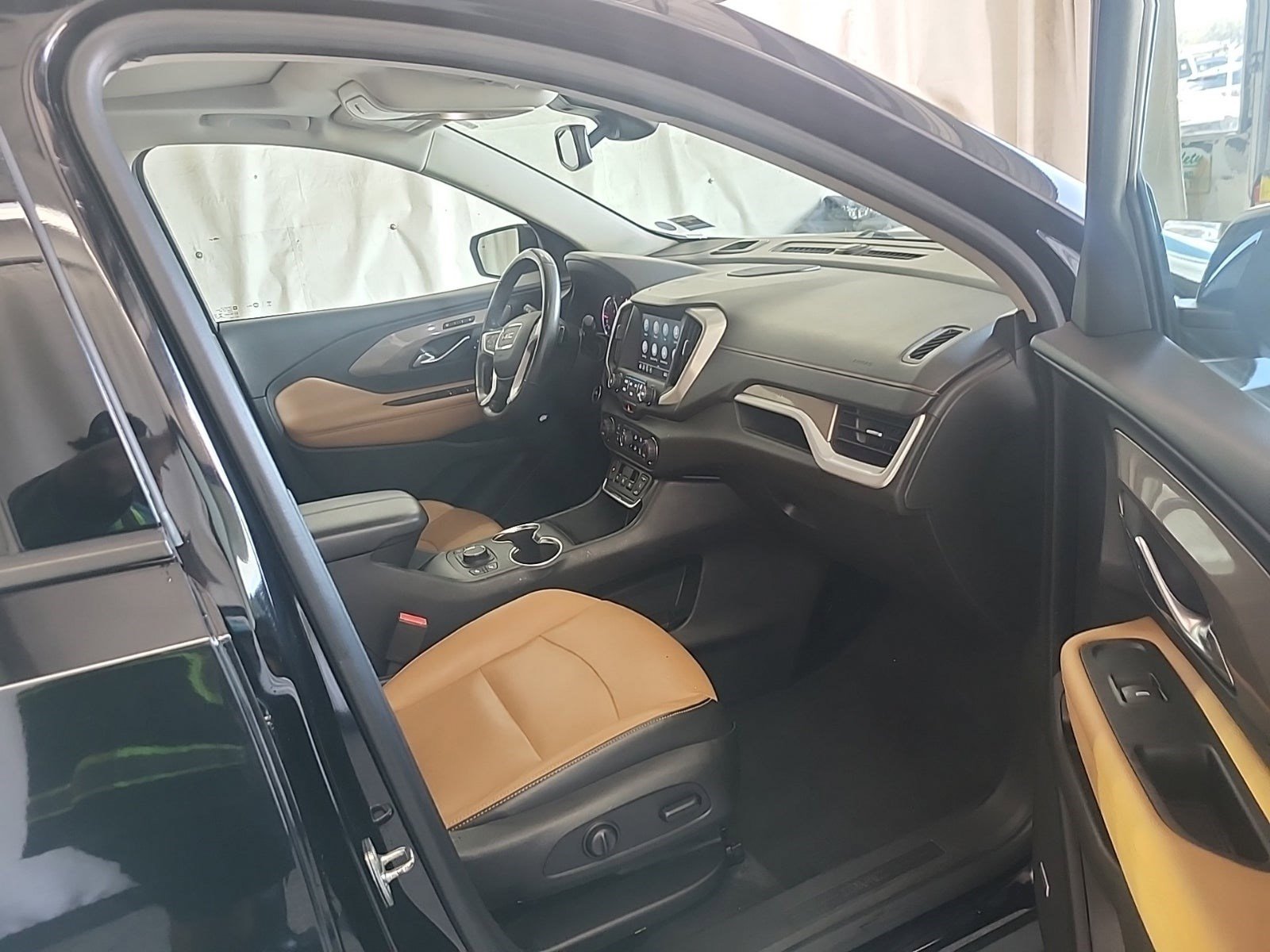 Used 2018 GMC Terrain SLT w/ Preferred Package image 10