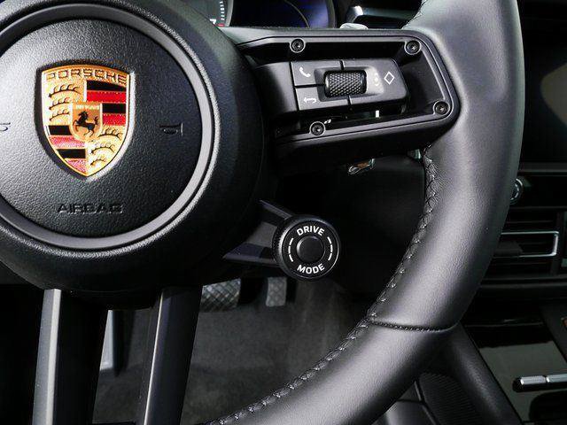 New 2026 Porsche Macan Turbo AWD/4WD image 11