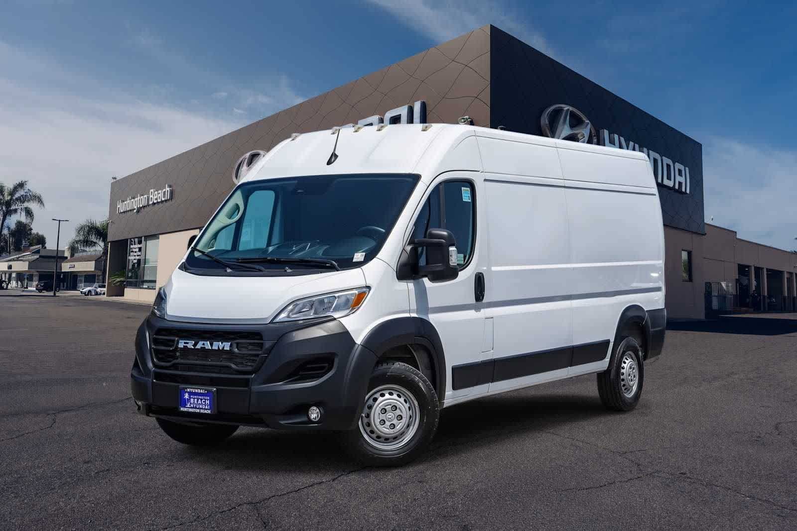 Used 2025 RAM ProMaster 2500 w/ Convenience Group