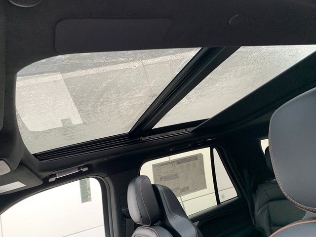 New 2027 Lincoln Navigator Black Label AWD/4WD image 21