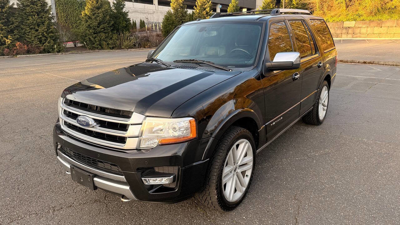Used 2015 Ford Expedition Platinum image 2