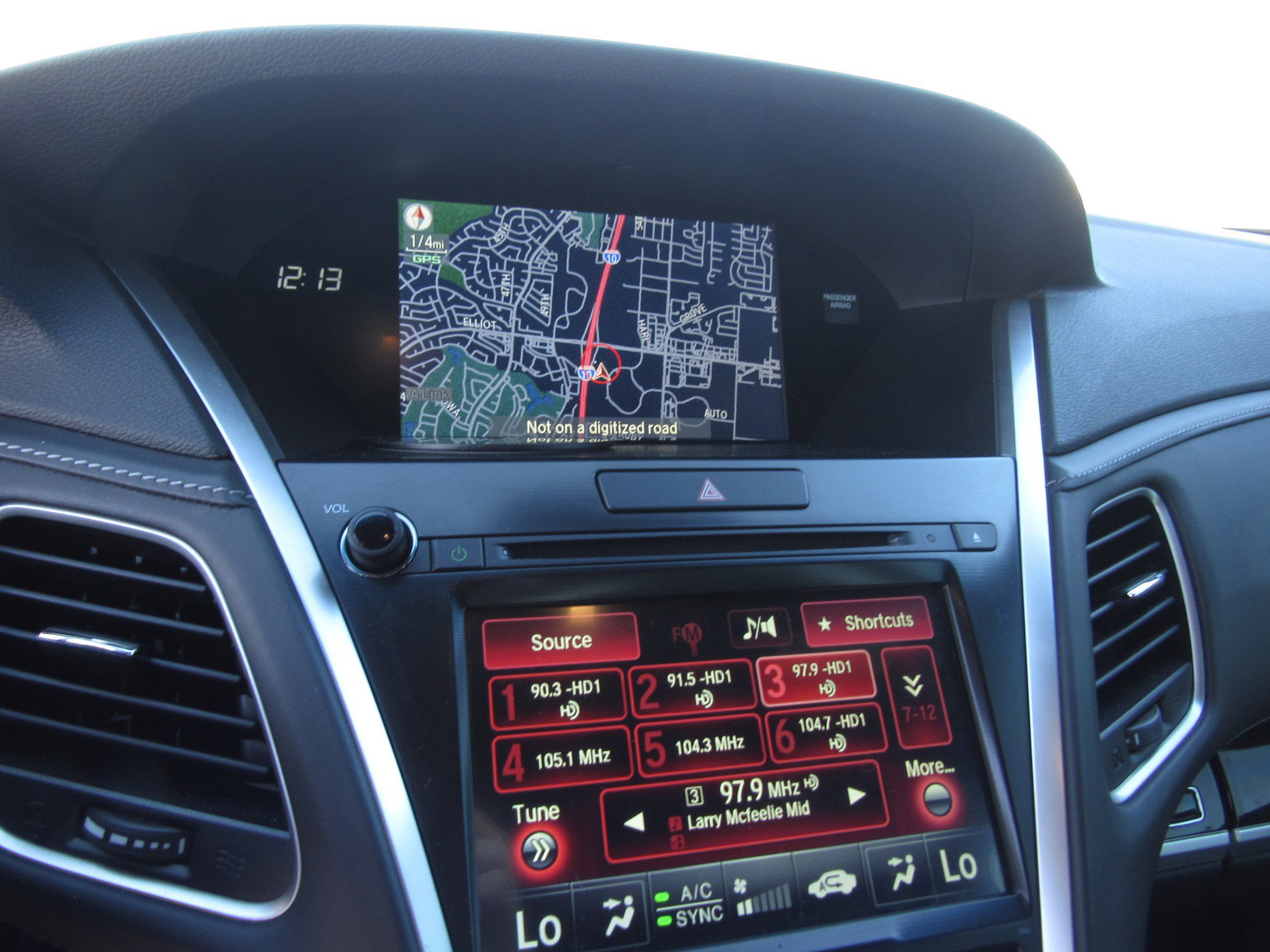 Certified 2020 Acura RLX w/ Technology Package image 19