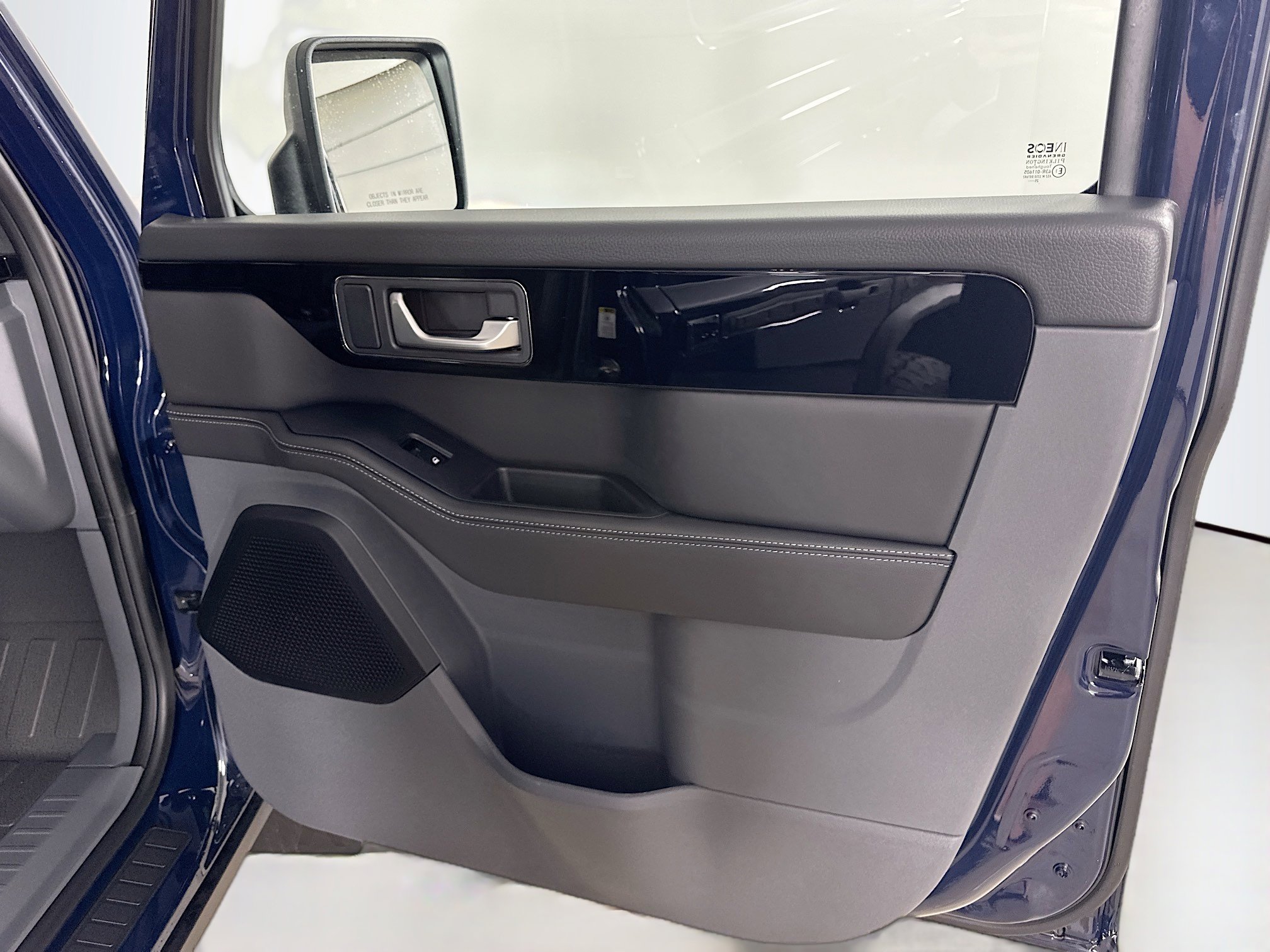 New 2026 INEOS Grenadier Fieldmaster Edition image 48