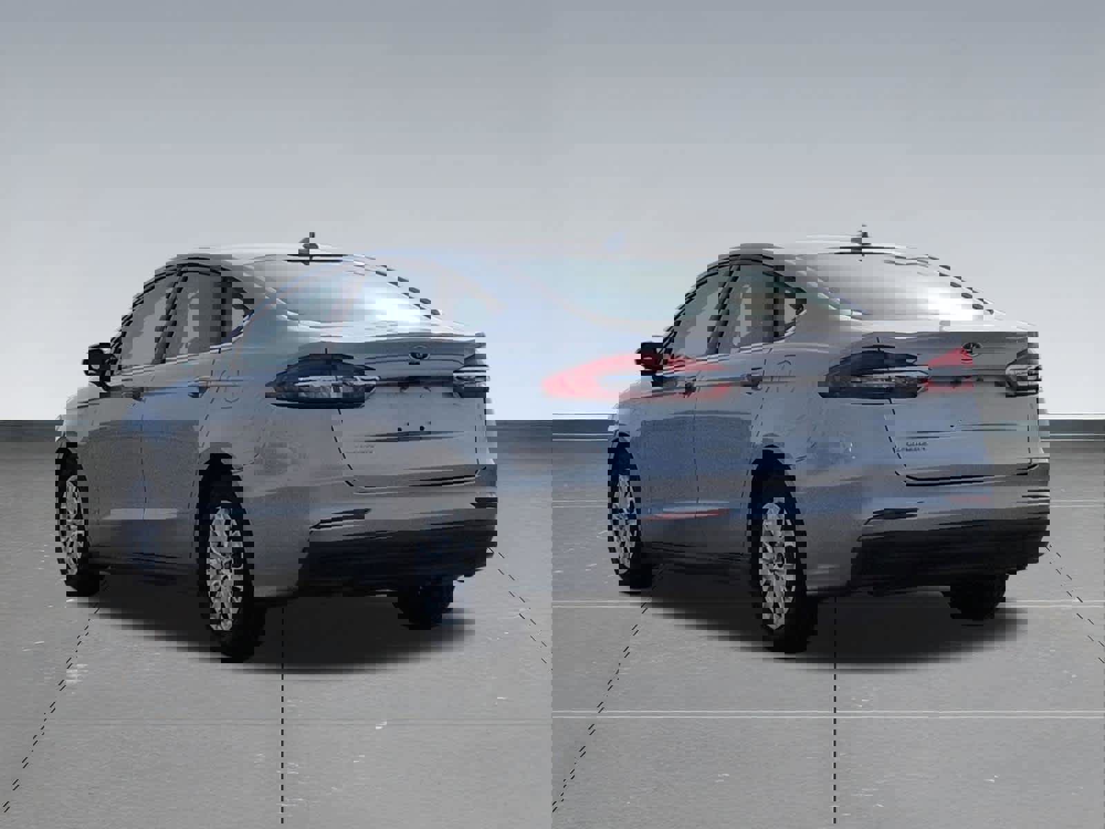 Used 2020 Ford Fusion S FWD image 4