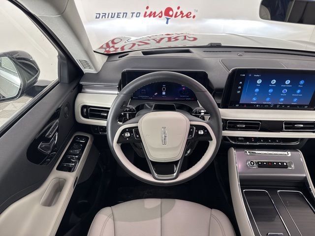 New 2026 Lincoln Aviator 2WD image 10