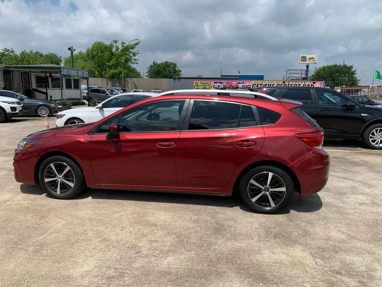 Used 2019 Subaru Impreza 2.0i Premium w/ Eyesight & BSD/Rcta & SRF AWD/4WD image 9