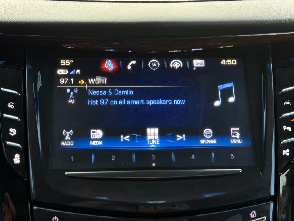 Used 2019 Cadillac Escalade Luxury AWD/4WD image 39