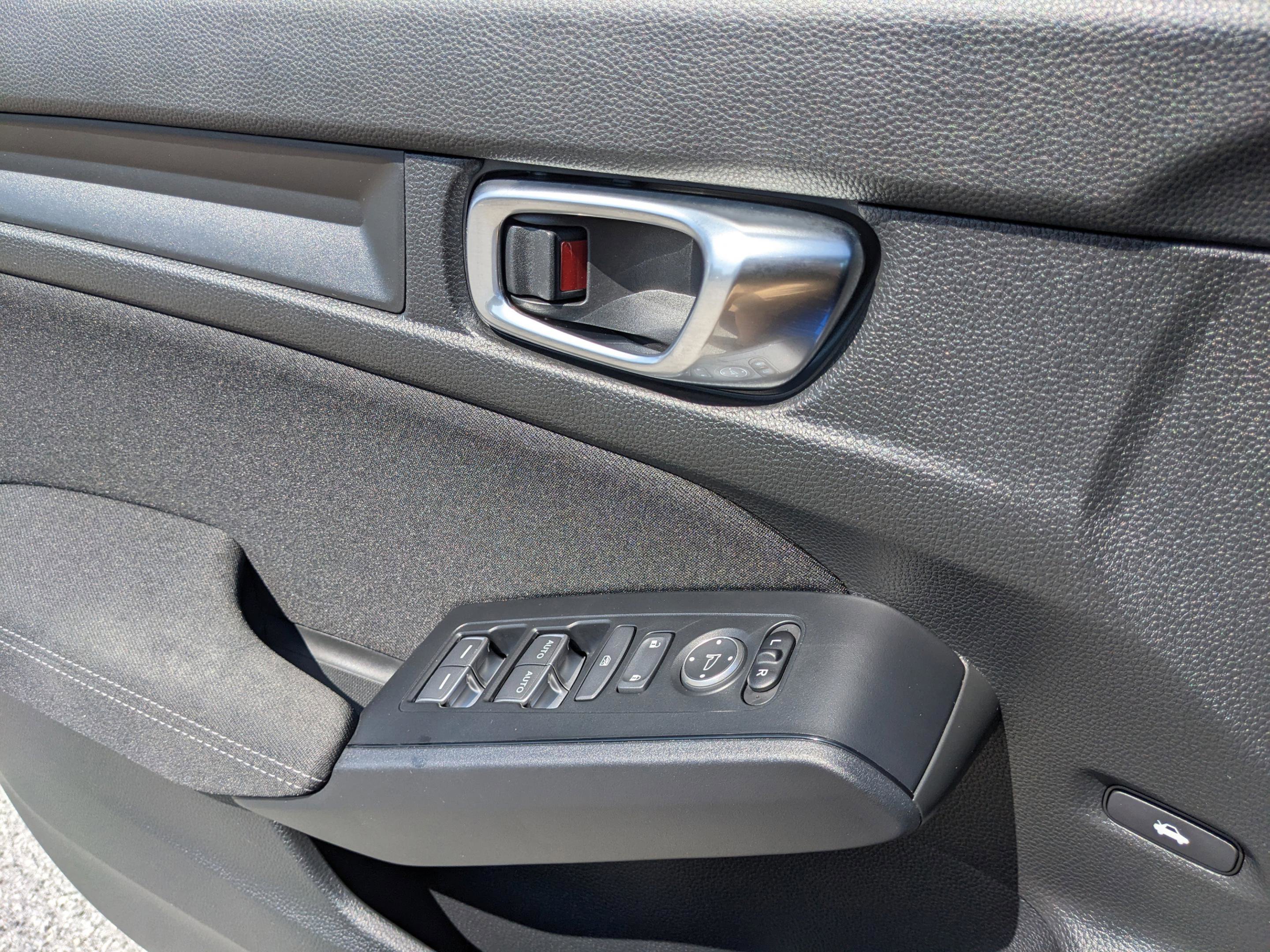 Used 2024 Honda Civic Sport image 18