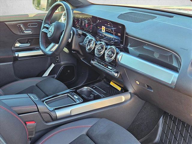 Certified 2024 Mercedes-Benz GLB 250 image 24