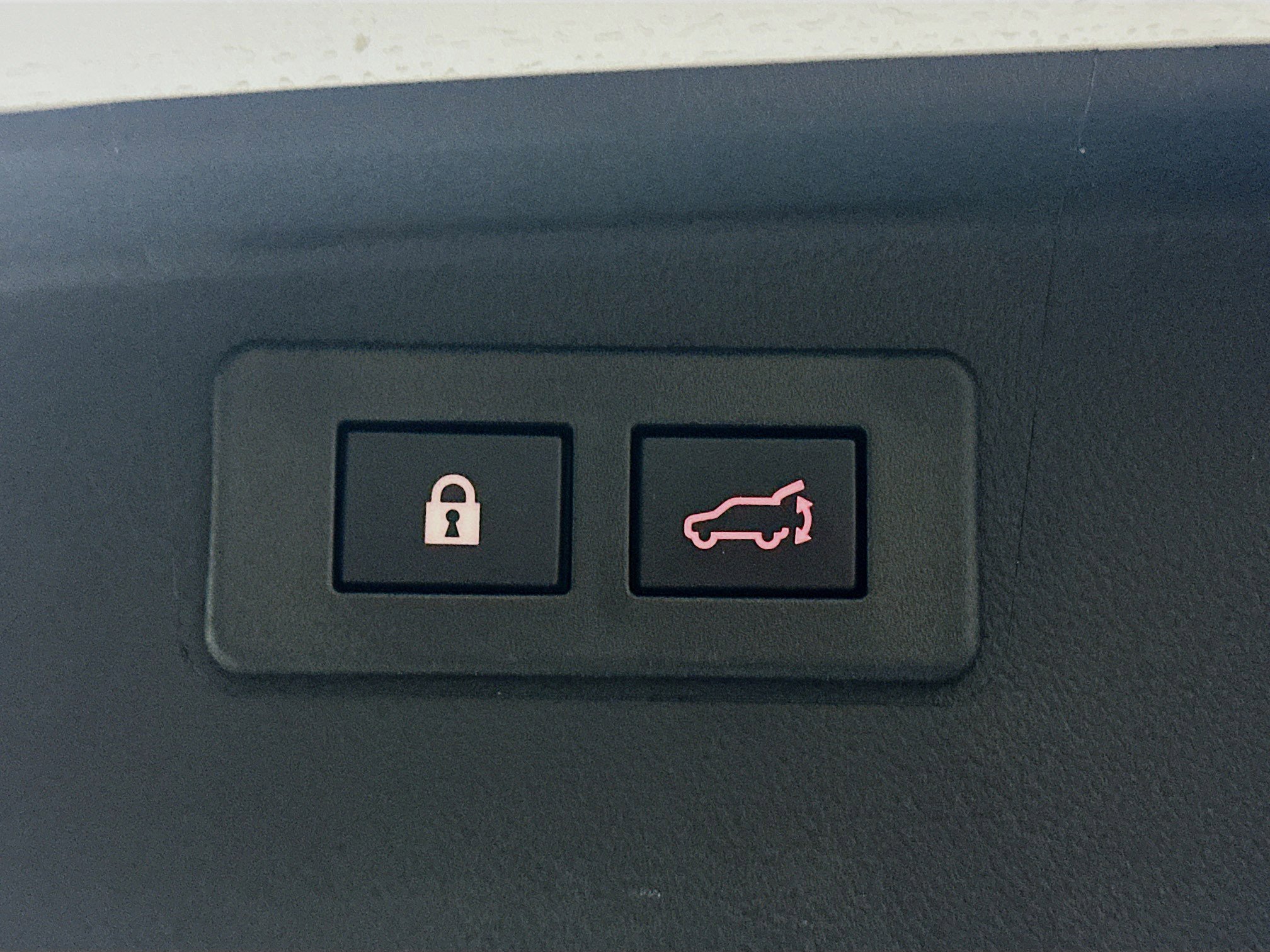 Used 2025 Subaru Outback Premium image 28