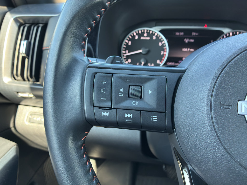 Used 2025 Nissan Pathfinder Rock Creek AWD/4WD image 27