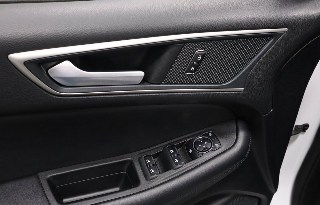 Certified 2024 Ford Edge SEL image 23