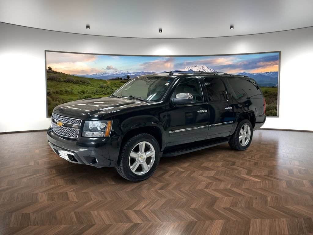 Used 2014 Chevrolet Suburban LTZ AWD/4WD image 7