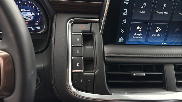 Used 2024 Chevrolet Tahoe High Country image 30