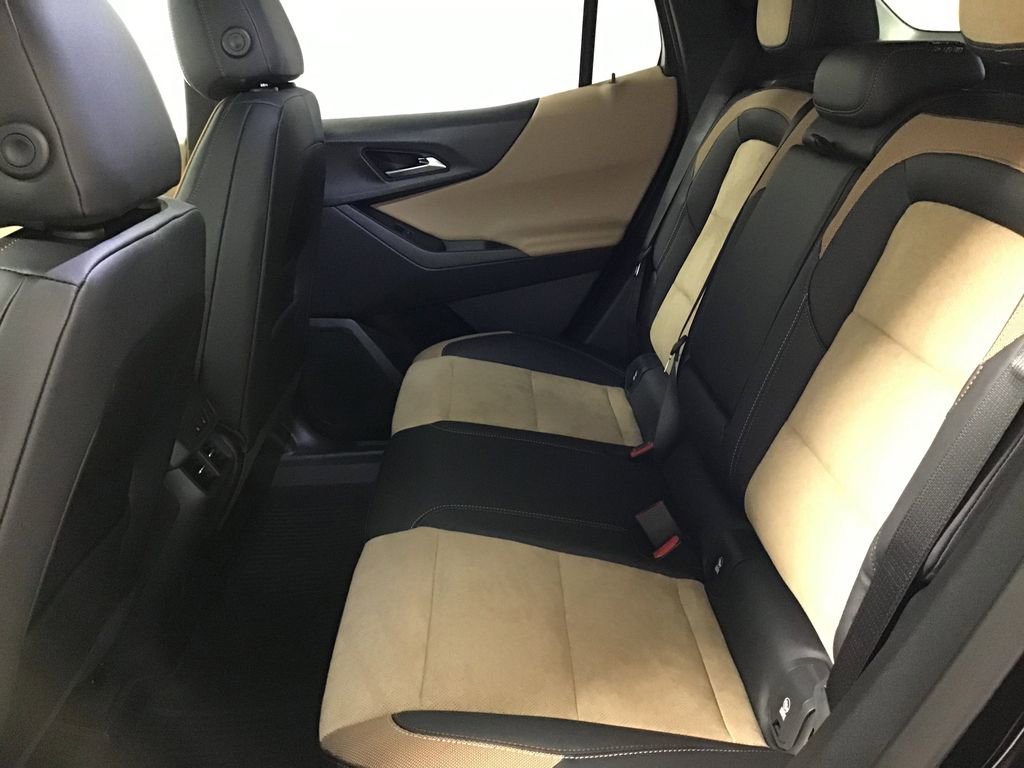 New 2026 Chevrolet Equinox ACTIV w/ Convenience Package III image 14