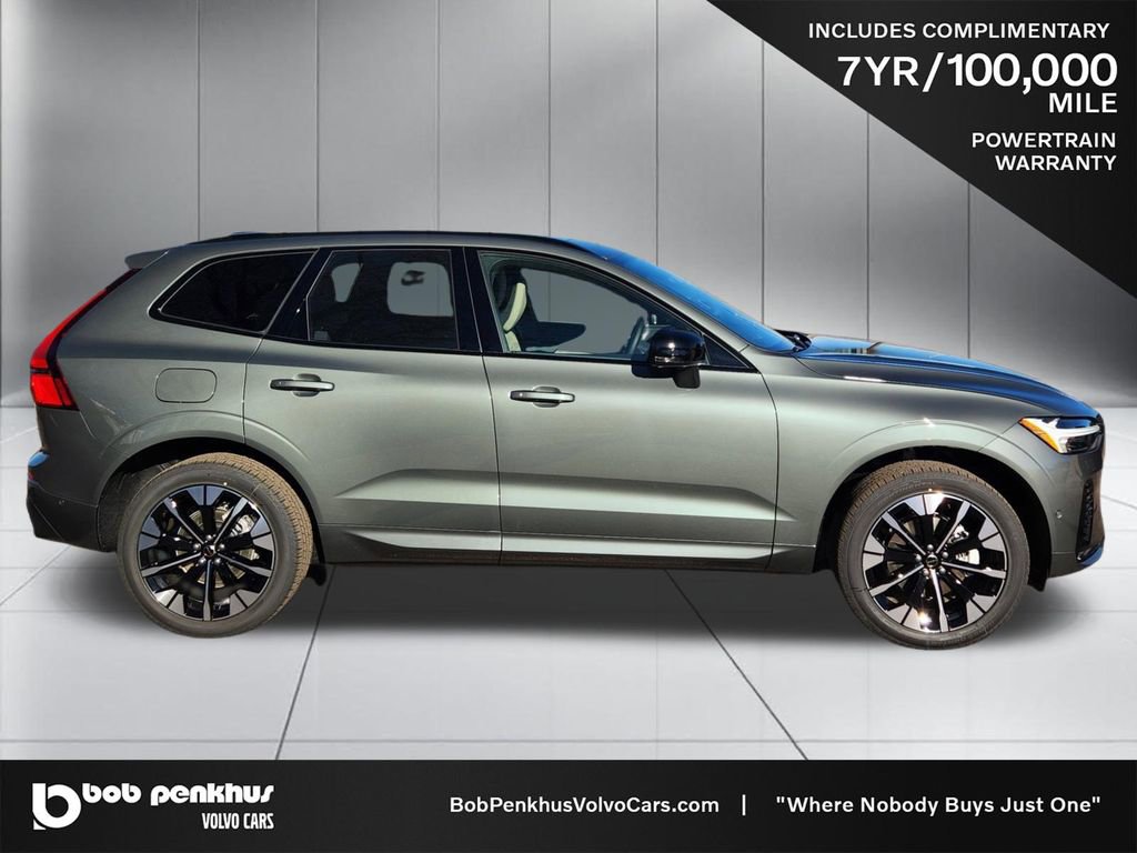 New 2026 Volvo XC60 B5 Plus w/ Climate Package image 23