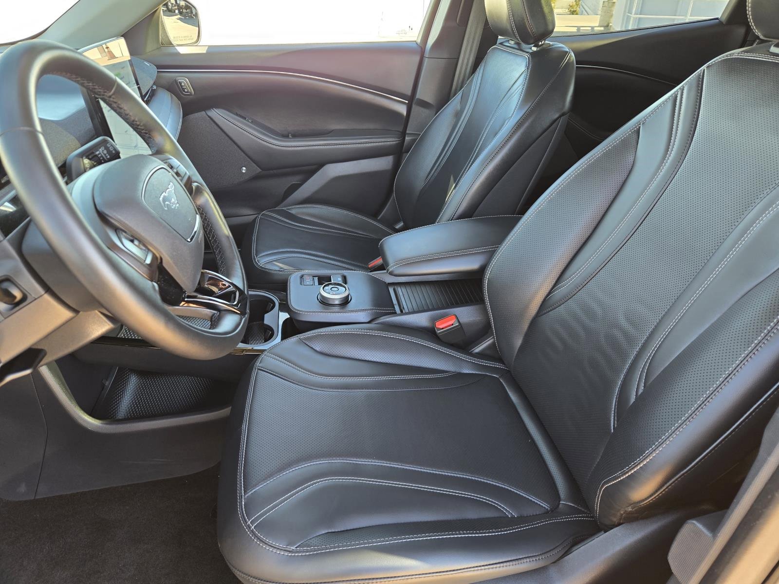 Used 2023 Ford Mustang Mach-E Premium image 23