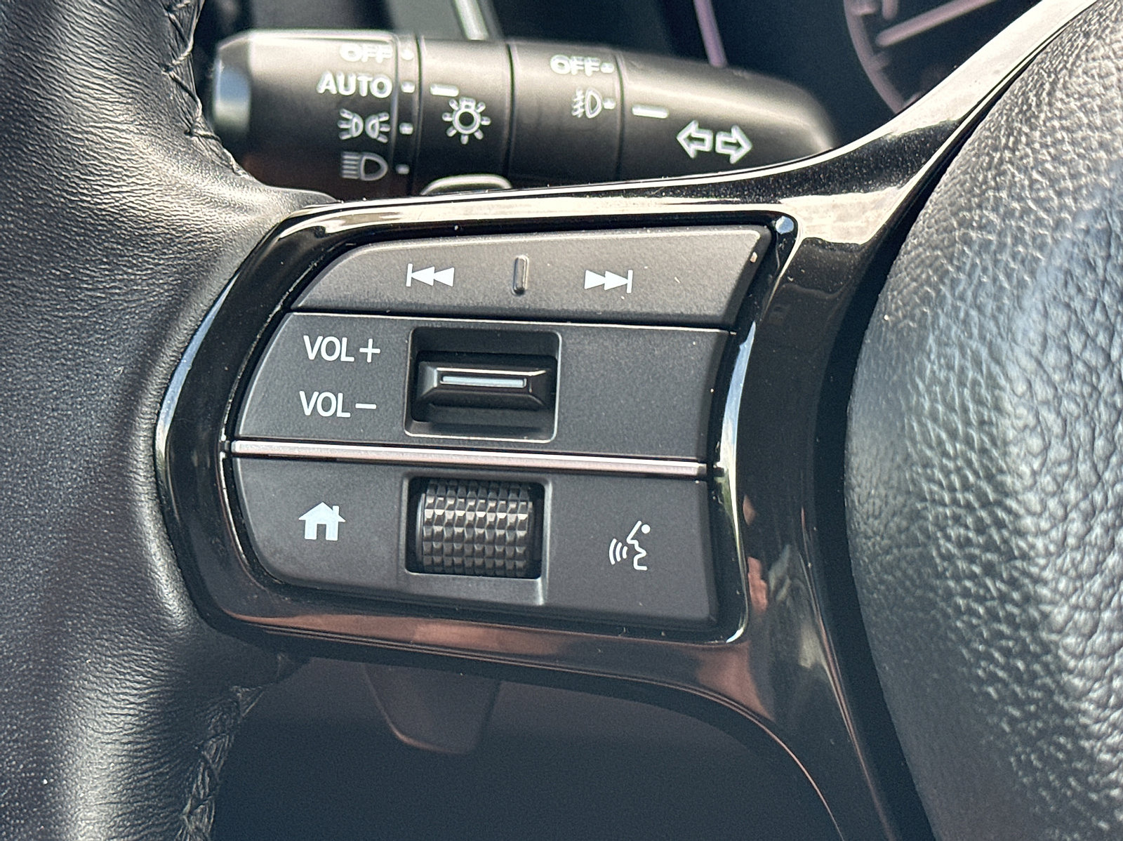 Used 2024 Honda Pilot EX-L image 22