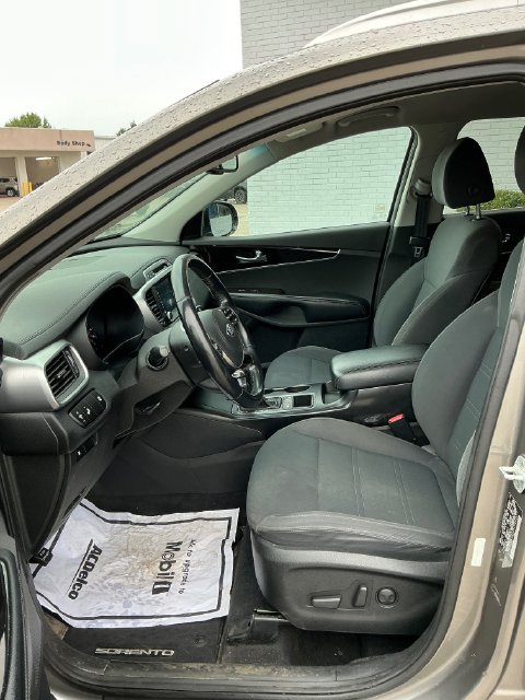 Used 2019 Kia Sorento AWD V6 w/ Option Group 020 image 12