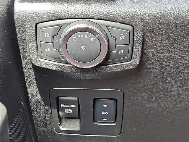 Used 2018 Ford F150 XLT w/ Equipment Group 302A Luxury AWD/4WD image 16