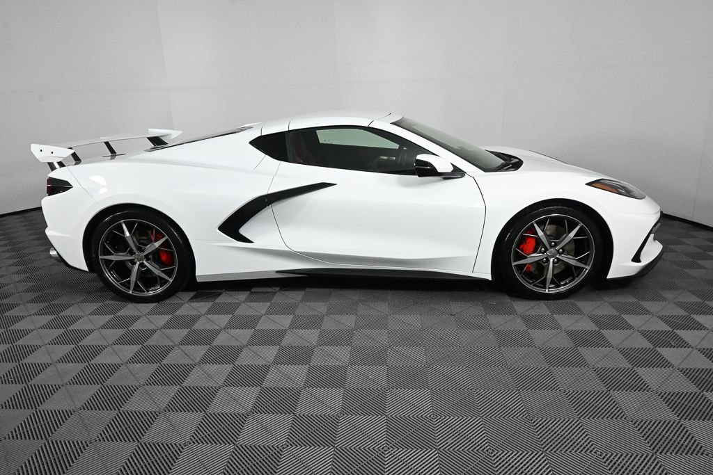 Used 2022 Chevrolet Corvette Stingray Premium Cpe w/ Z51 Performance Package image 20