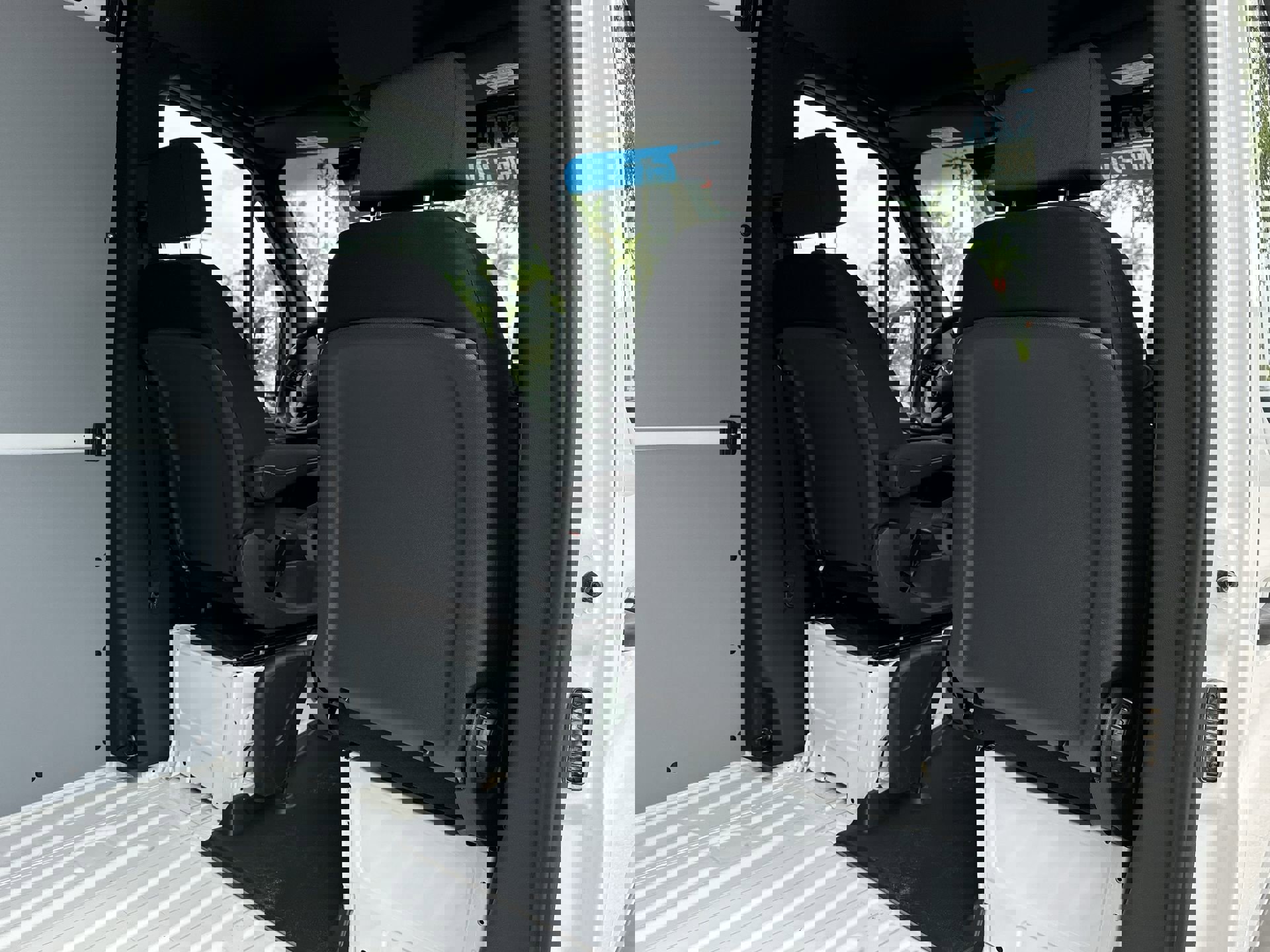 Used 2023 Mercedes-Benz Sprinter 3500 image 28