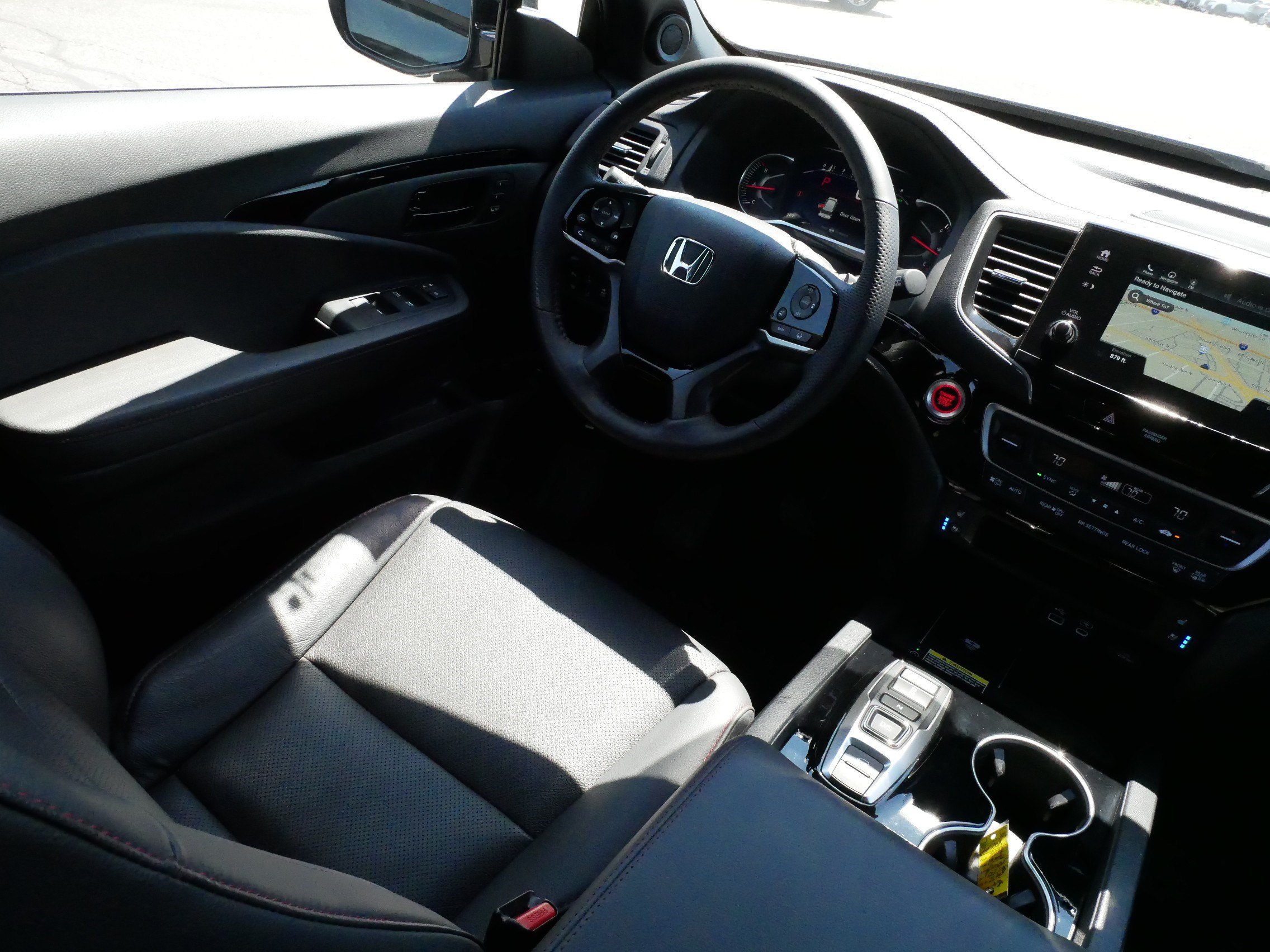 Used 2024 Honda Passport Black Edition image 9