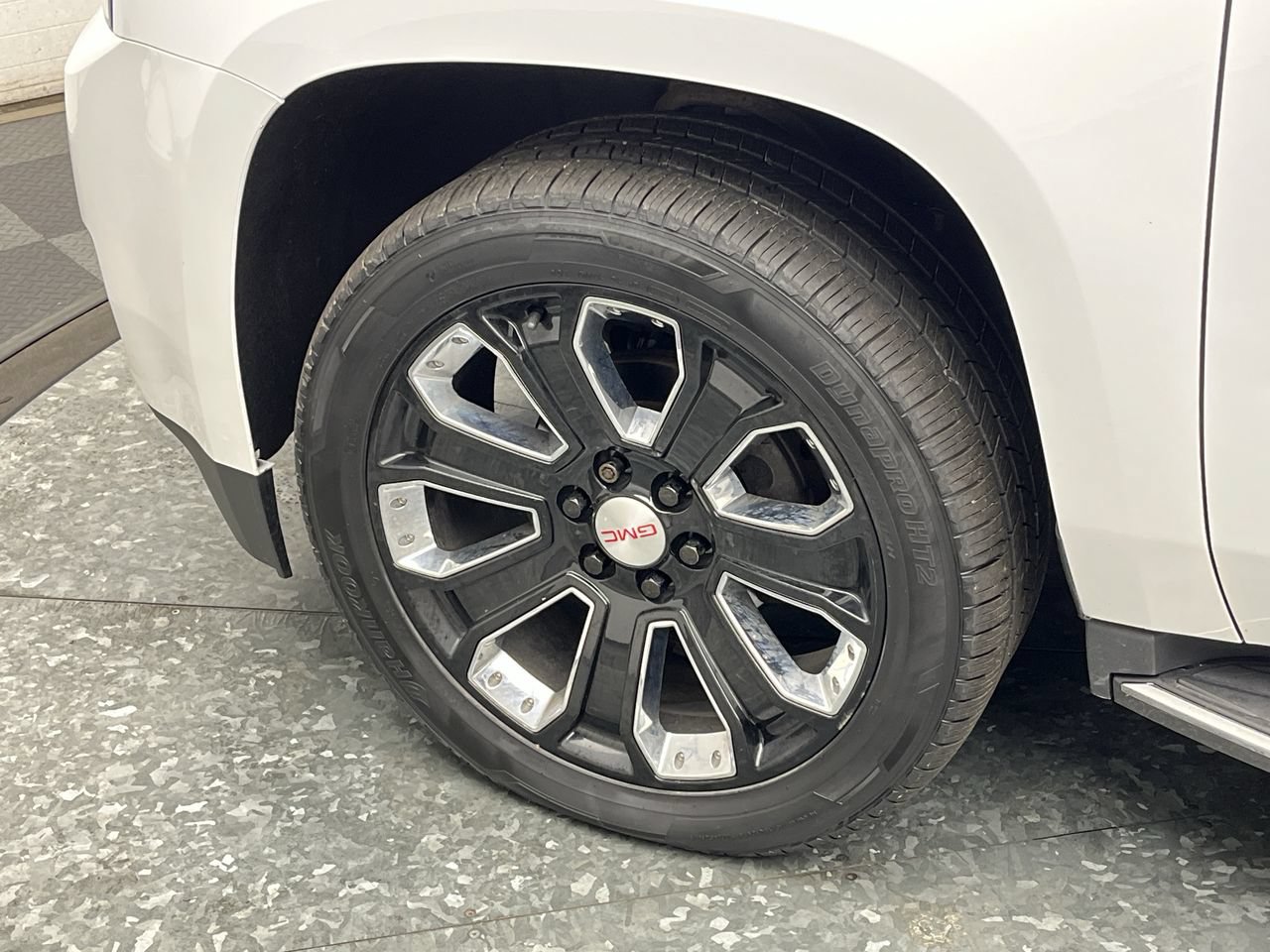 Used 2018 GMC Yukon SLT AWD/4WD image 33