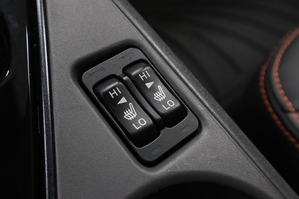 Used 2025 Subaru Crosstrek 2.5i Limited w/ Crosstrek Mirror Package image 5