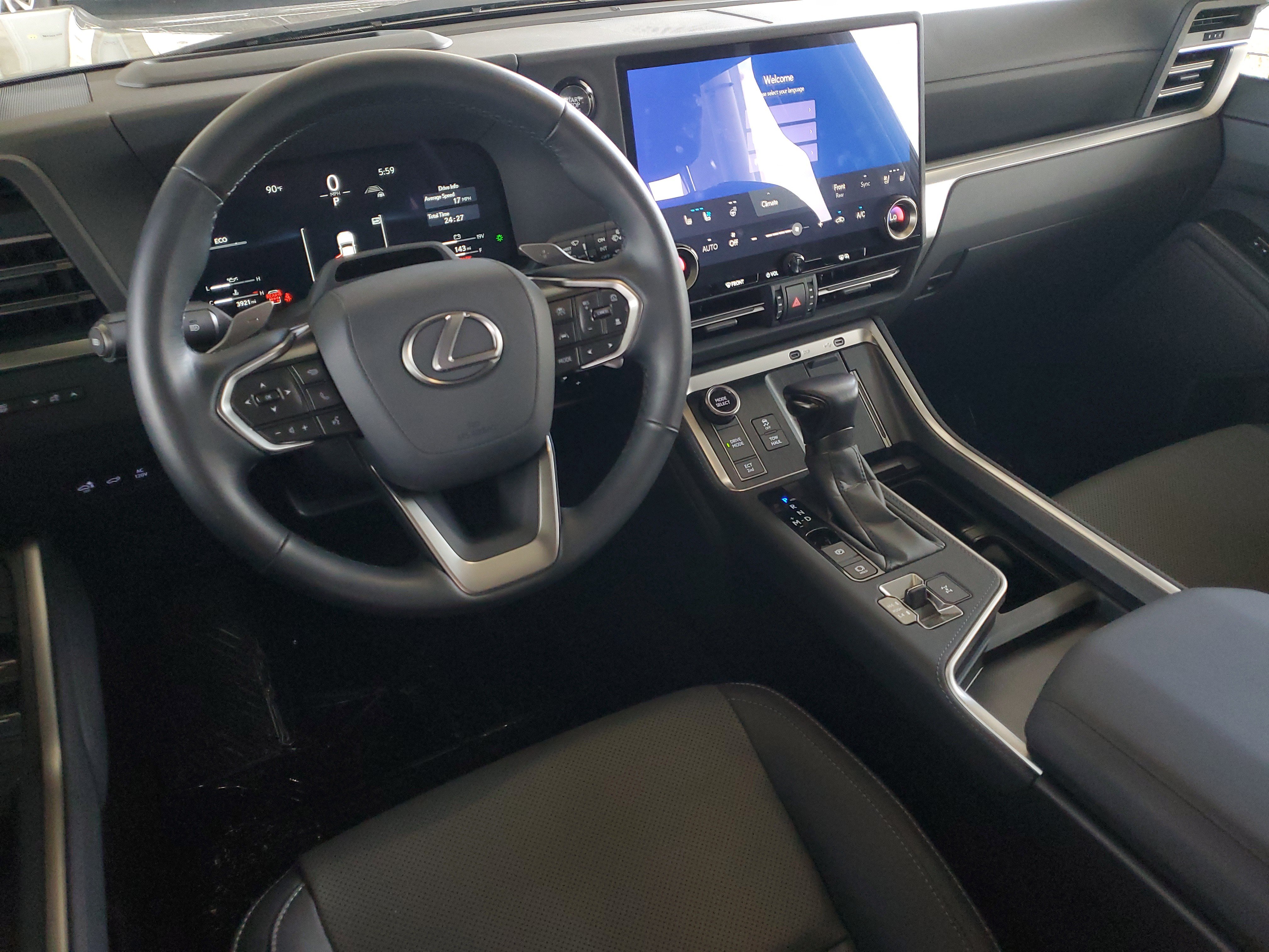 Used 2024 Lexus GX 550 w/ Cold Area Package AWD/4WD image 12